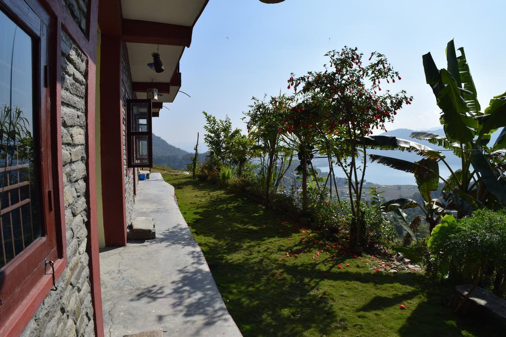 Gorgeous Village Guest House Pokhara Ngoại thất bức ảnh